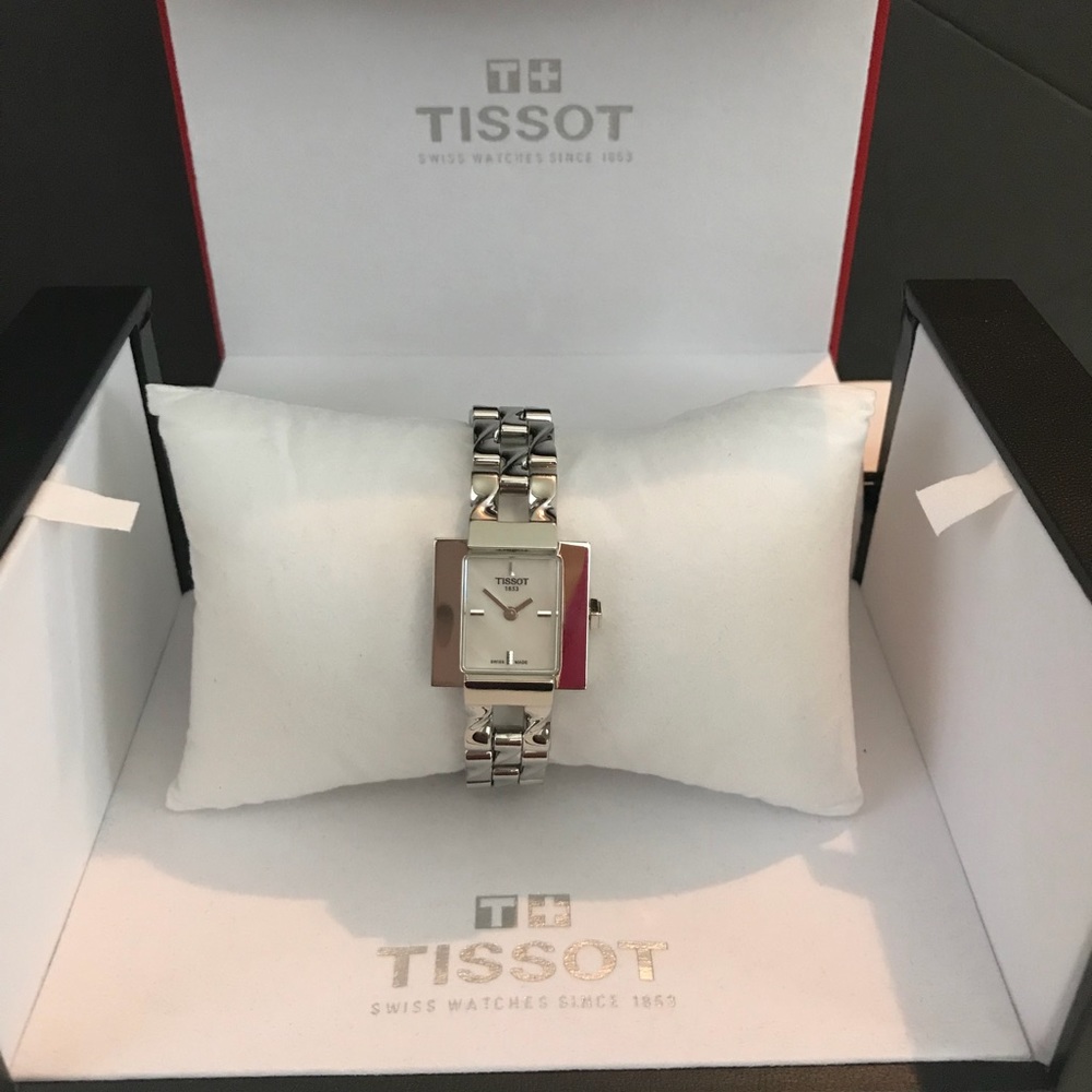 NIB‼️Tissot 1853 Mother of Pearl Women’s Watch